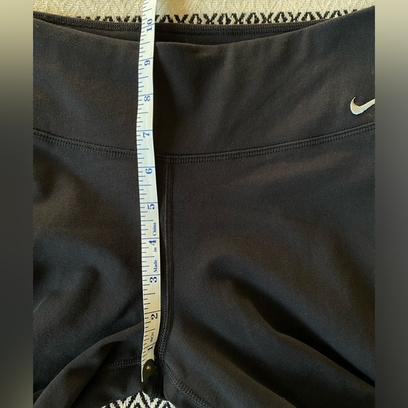 Nike Relaxed Fit Athletic Pants - M - Picture 5 of 10